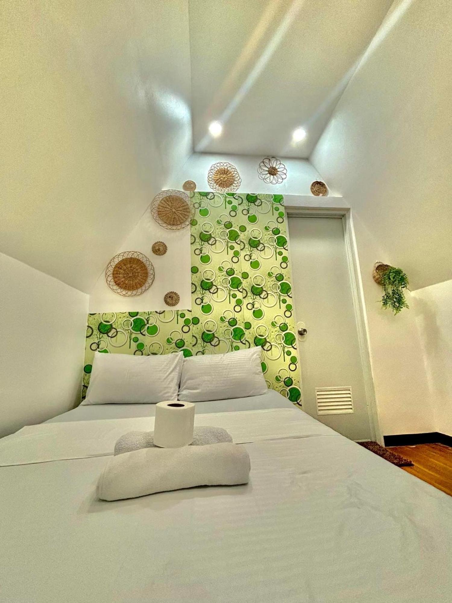 Villa Lovi Panagsama Beach Moalboal Exterior foto